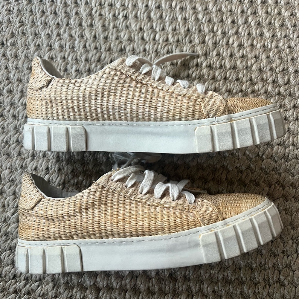 Farm Rio Woven Straw Rafia Shoes - Picture 2 of 8